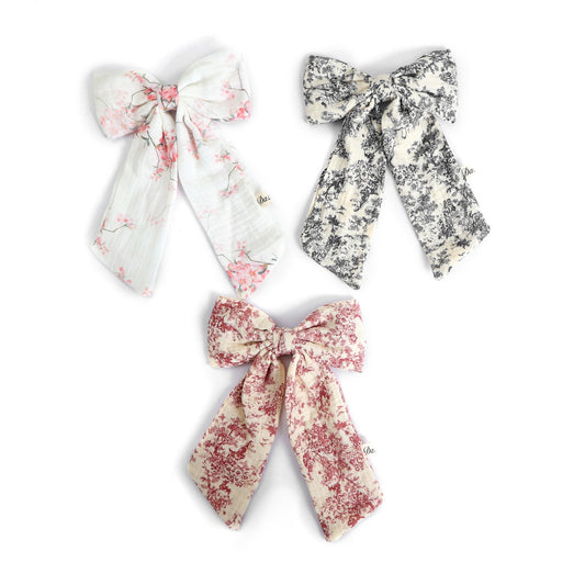 Toile Bow